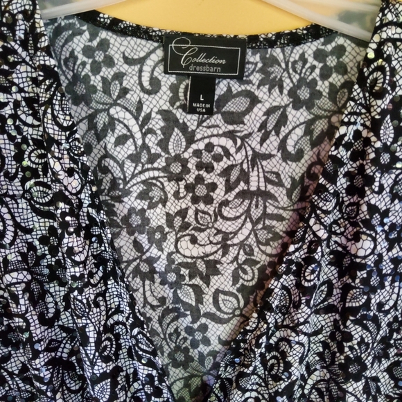 Collection 👌Dress Barn Wrap Blouse with Sequins and Fringes - Picture 2 of 5
